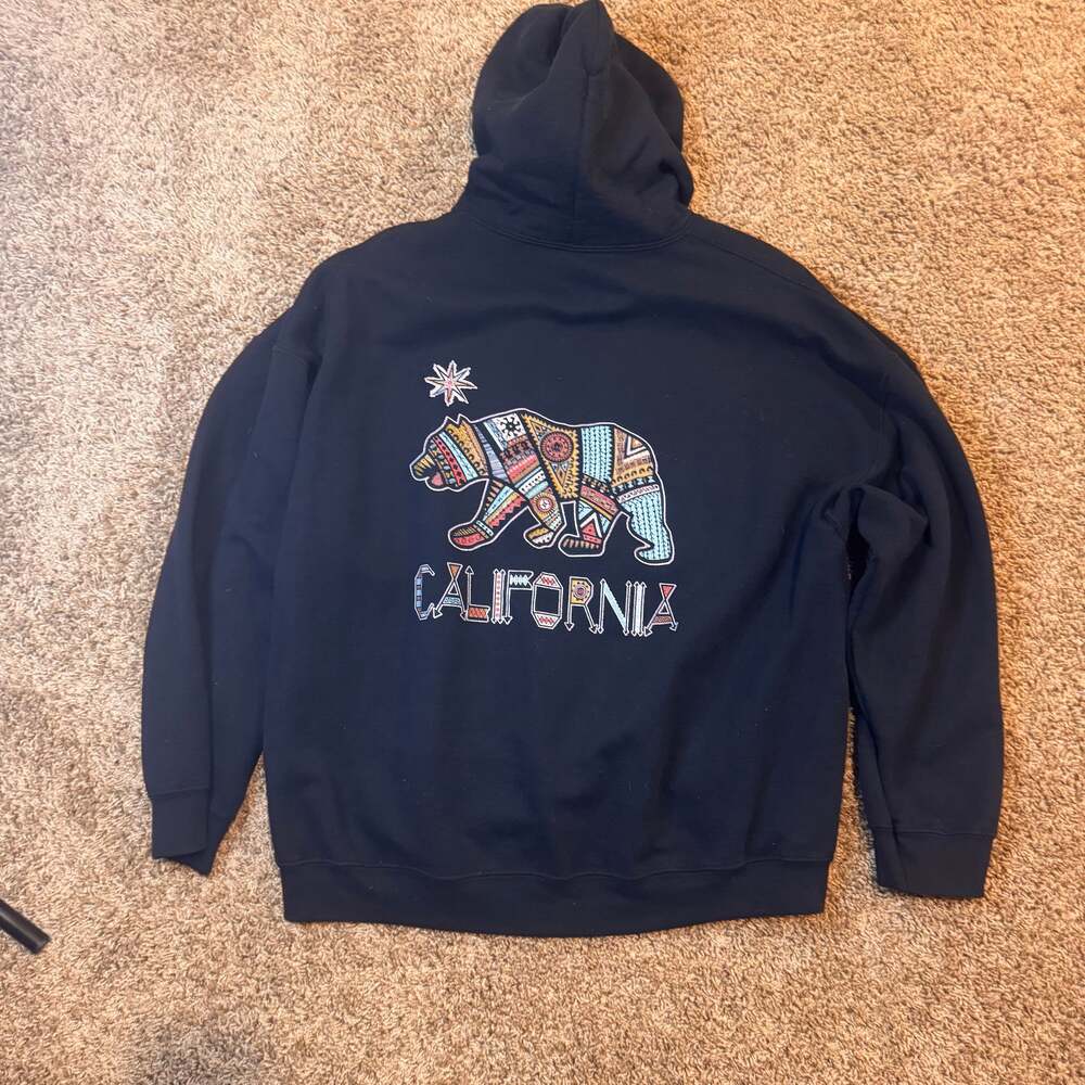 California Republic Aztec Bear Embroidered Black Pullover Hoodie Gildan